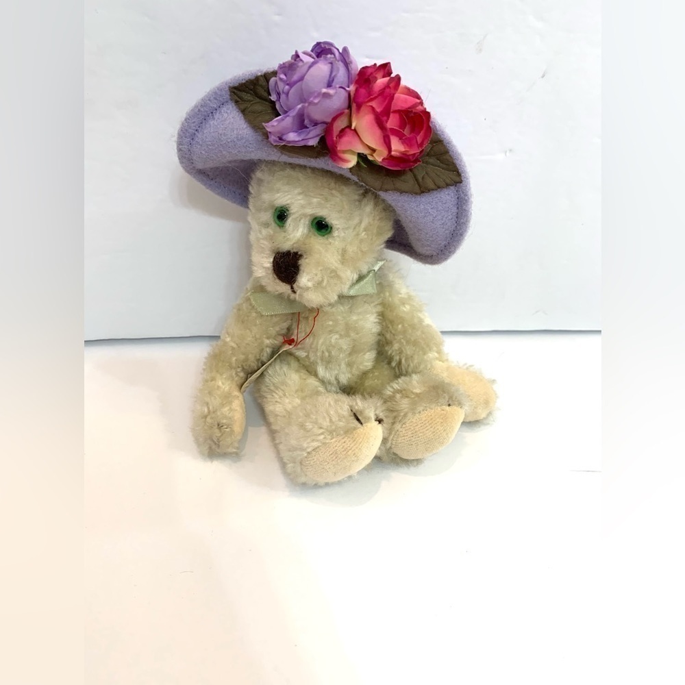 Boyds Bears Plush Purple Floral Hat TWILA HIGGENTHORPE  Archive Collection